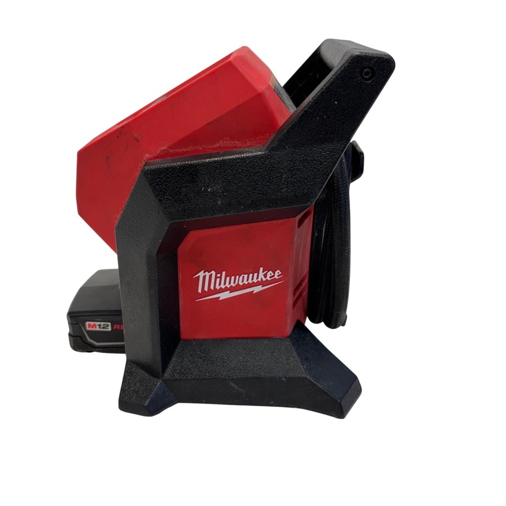 Milwaukee M12 Compact Inflator 2475-20
