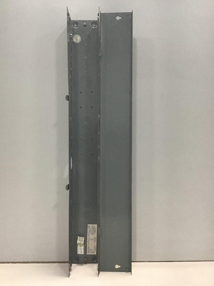 SQUARE D Wireway Gutter Box D-1065 Used #128095