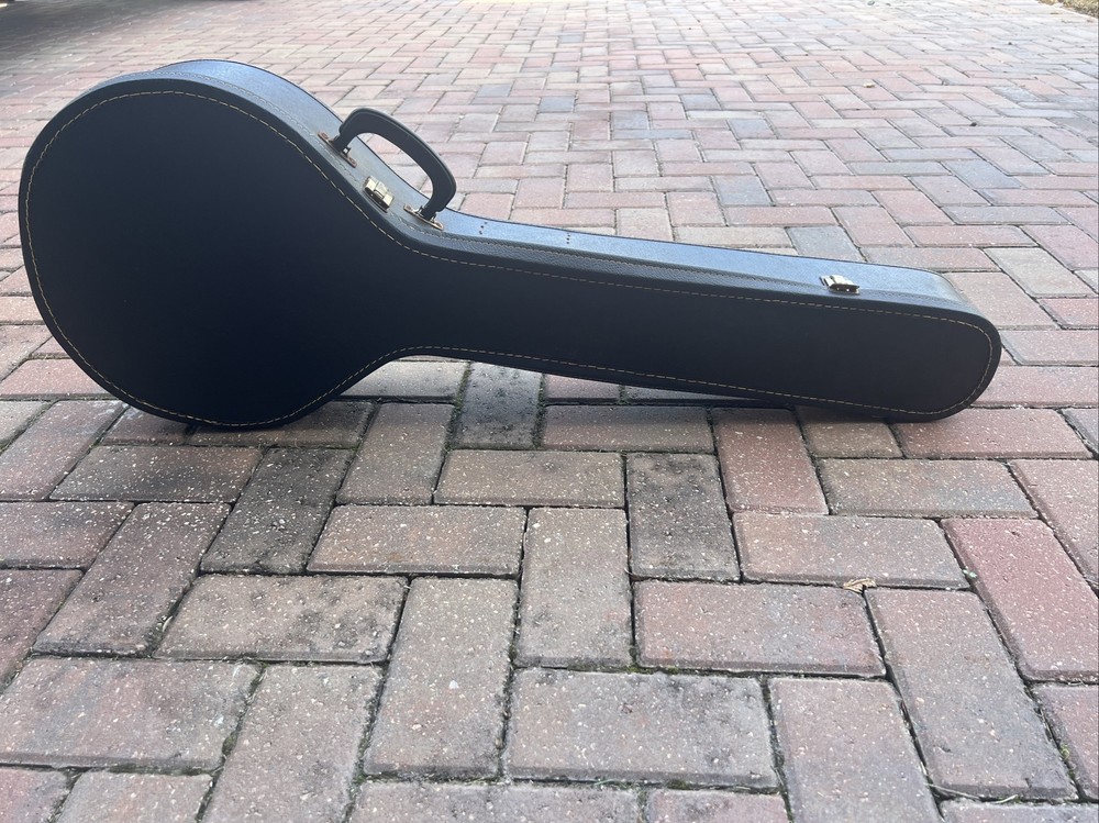 Franciscan Banjo 5 String with Case