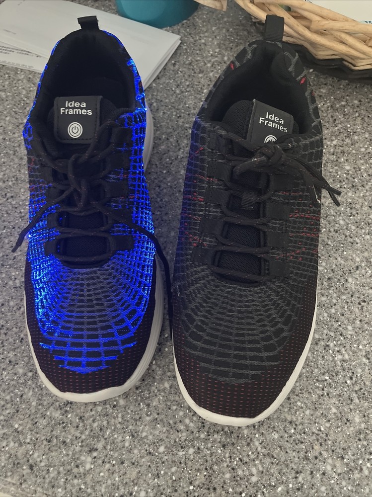Idea Frames Light Up Shoe No Charger
