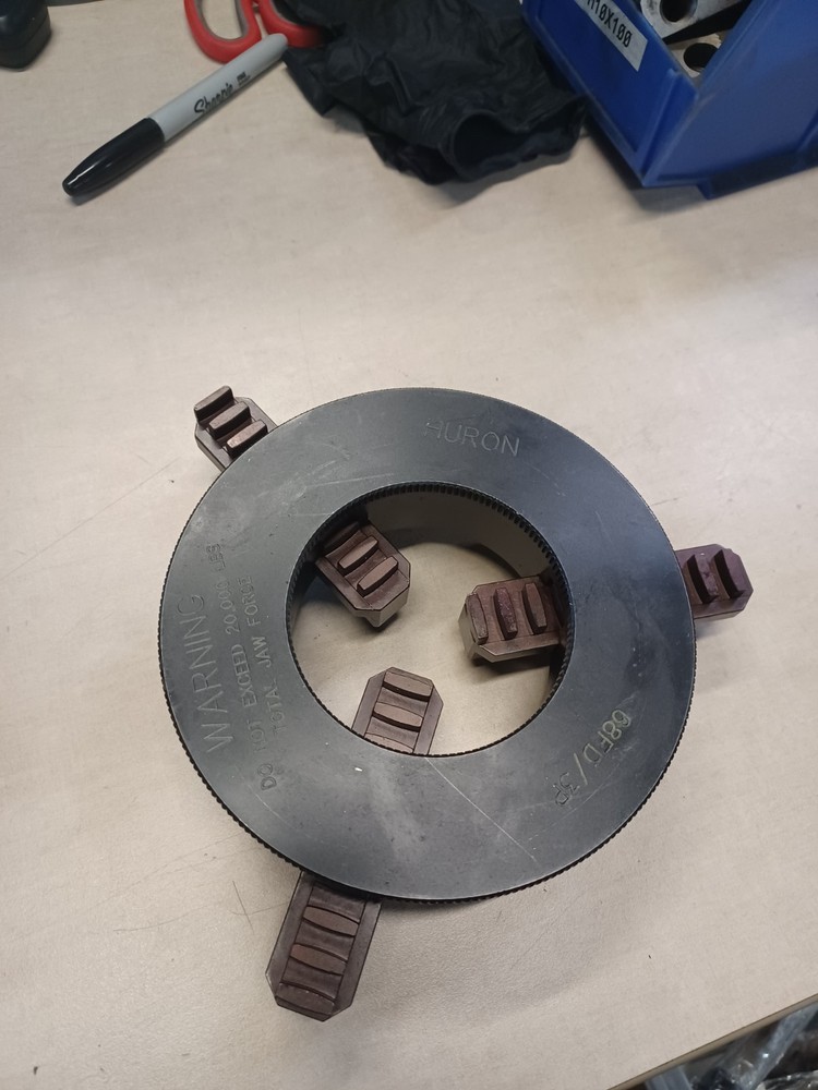 Huron 68FD/3P Forming Fixure 3 Jaw