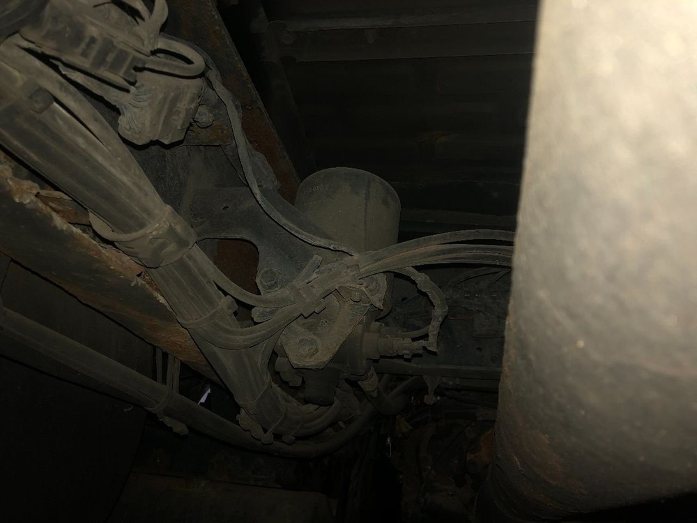 Bendix AD-IP Air Dryer - Used
