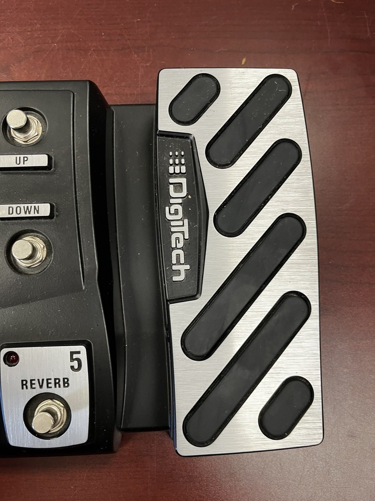 DigiTech RP500 Multi-Effects Guitar Effect Pedal