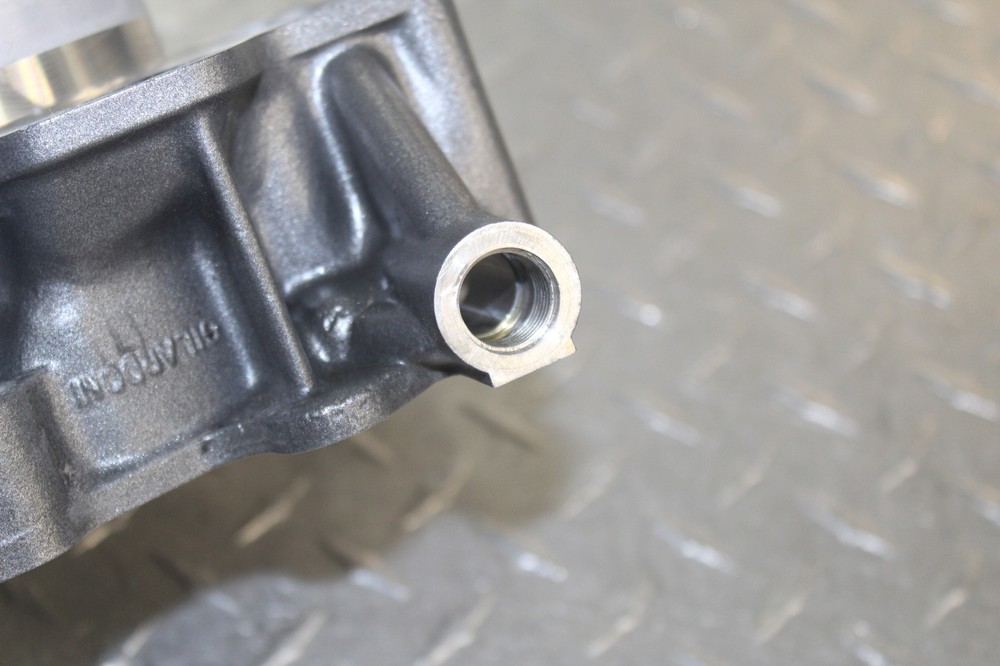 2000 APRILIA RSV MILLE ENGINE FRONT MOTOR PISTON CYLINDER BLOCK