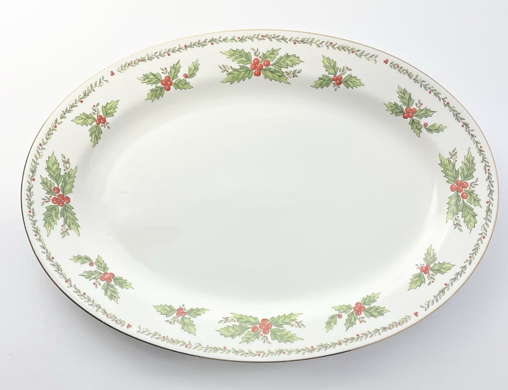 4-Piece Christmas “Holly” Porcelain Dinnerware Serving Hostess Set, Centurion