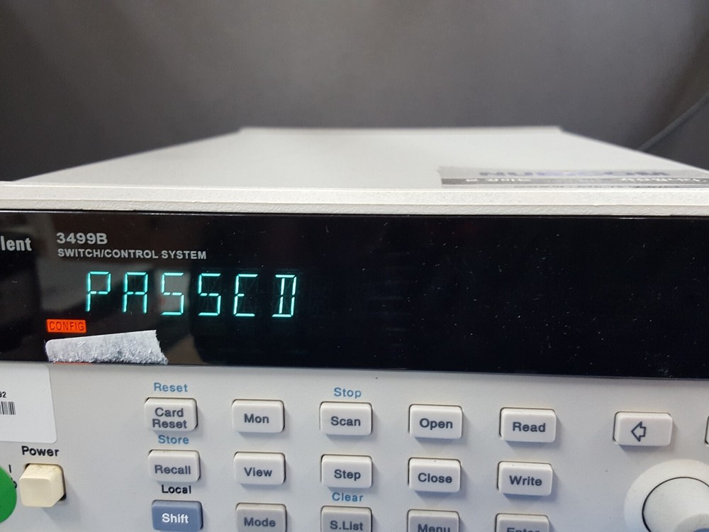 Agilent 3499B: Switch / Control System Main Frame (1392)
