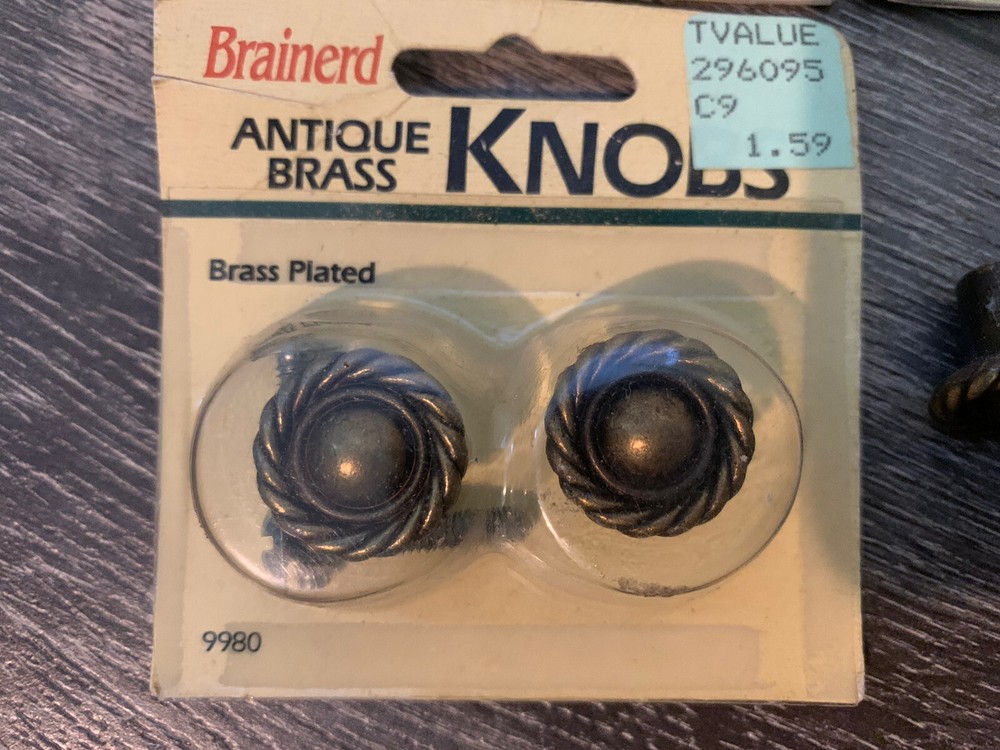 Brained Hardware Antique Brass Knobs Braided Pattern 9 Ct .75” Diameter .5” Deep