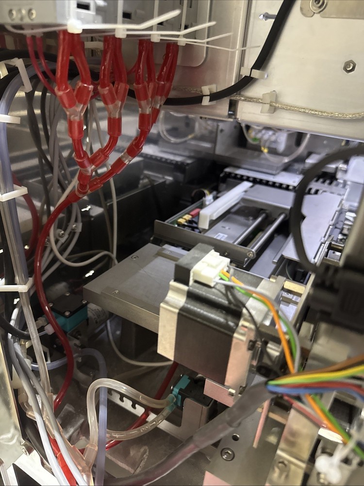 Bio Rad Tango Infinity 850000010 Blood Analyzer 2015