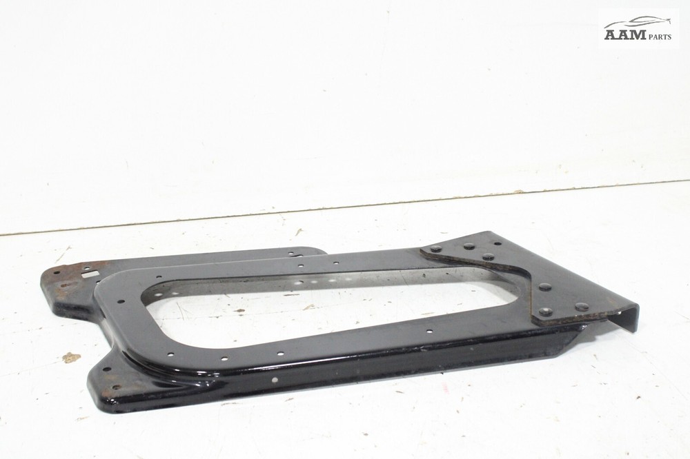 2018-2024 VOLVO VNL 760 REAR LEFT SIDE MOUNT SUPPORT BRACKET OEM