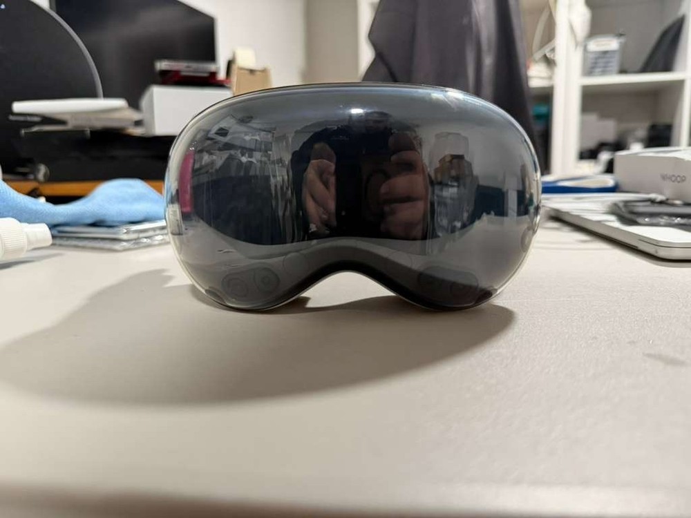 Apple Vision Pro Powers On Activation Restricted For Parts Only– Tested