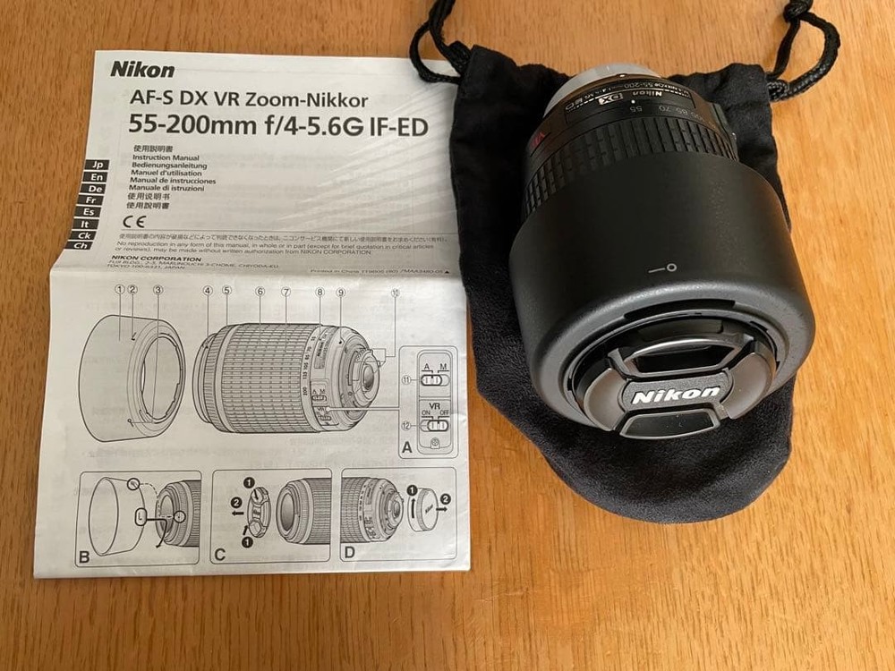 Nikon D5000 digital SLR camera double lens set