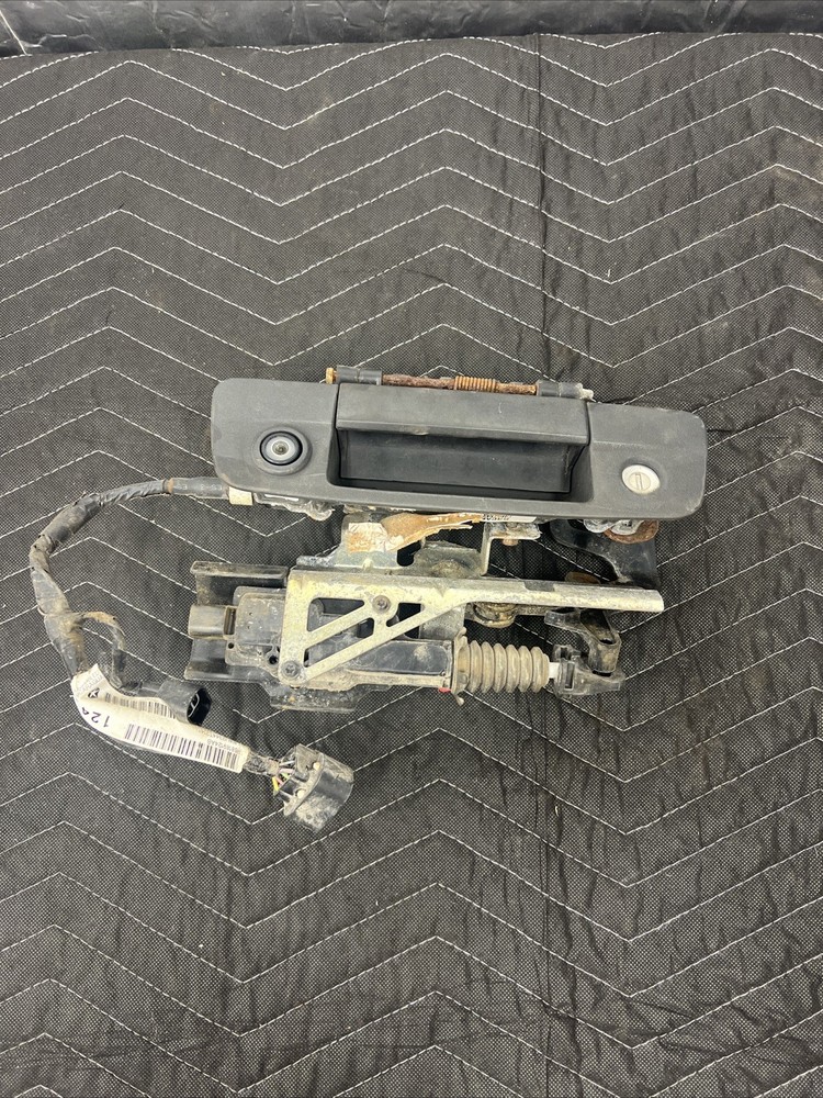 2013-2018 RAM 1500 2500 3500 TAILGATE HANDLE REAR BACKUP CAMERA LOCK ACTUATOR