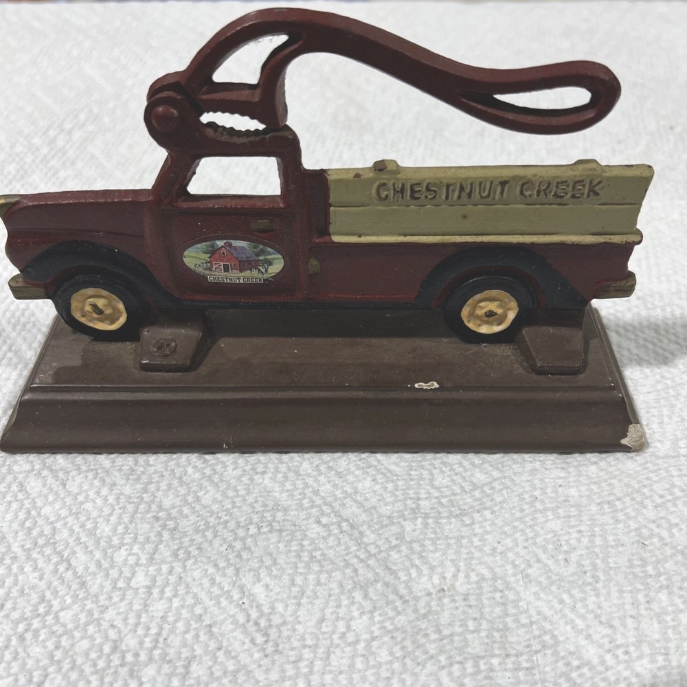 Vintage Nut Cracker Chestnut Creek