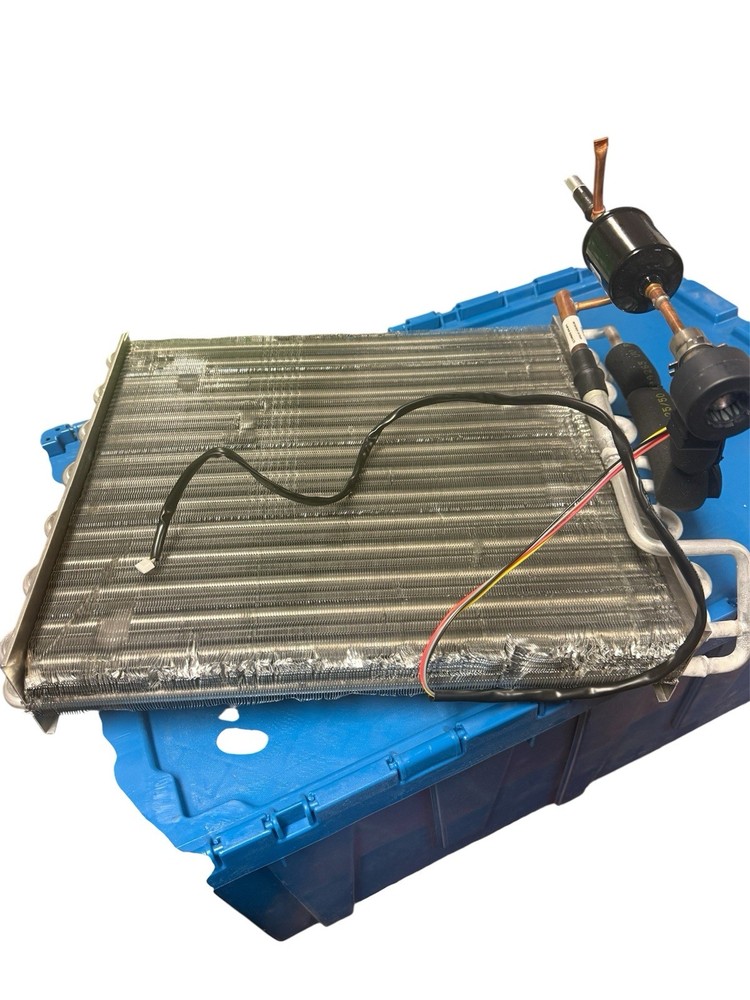 Rheem Hybrid ProTerra Smart Tank 50 Gal. Water Heater XE50T10H45U1 Radiator.