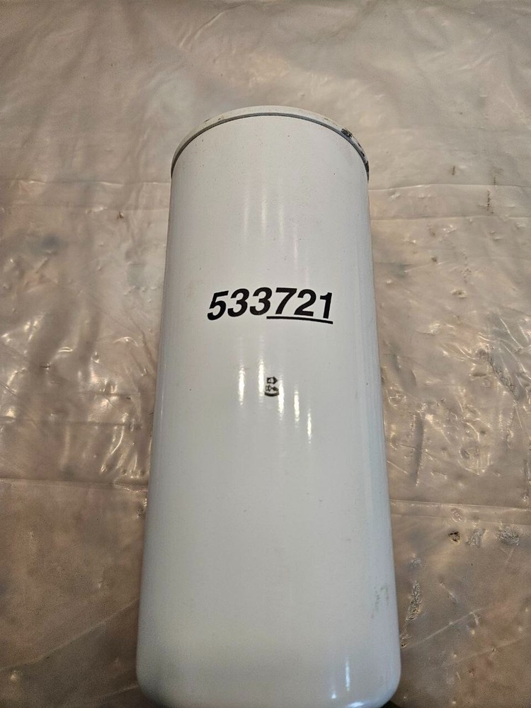 New NAPA Gold Spin on Fuel Filter 533721