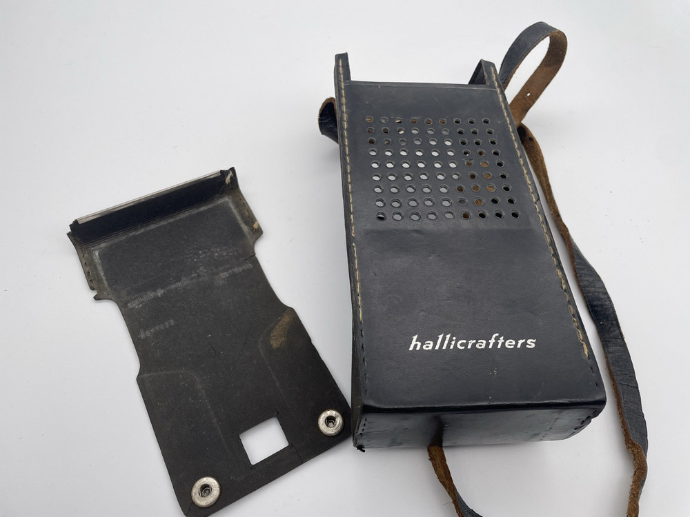 Hallicrafters CB-181 Transceiver Model with Case, Powers On, Good antenna, Strap