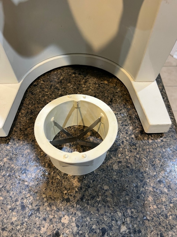 Sunkist S-102 6-Wedge Sectionizer