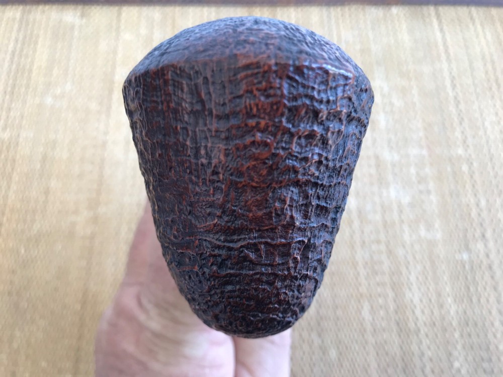 GIANT! VOLKAN COLLECTION, DEEP BLASTED FREEHAND PIPE, PFEIFE.