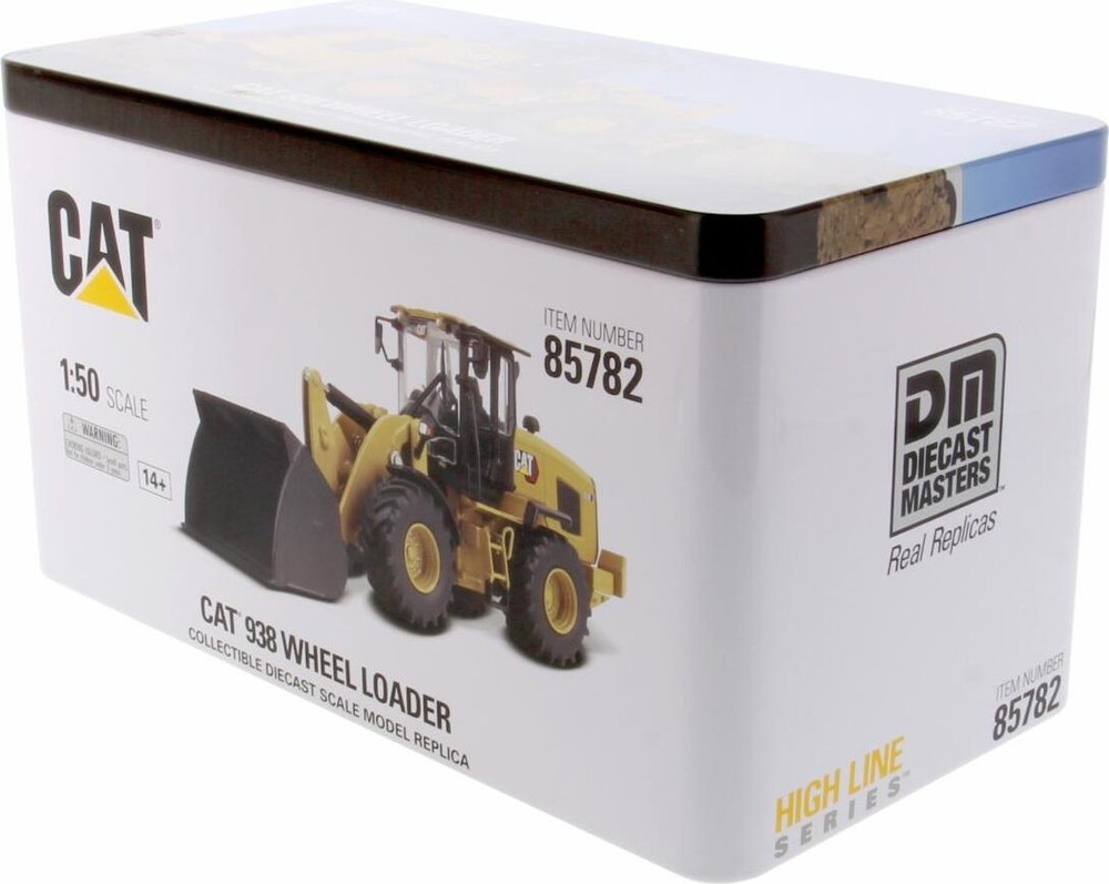 Cat 938 Wheel Loader in 1:50 scale by Diecast Masters