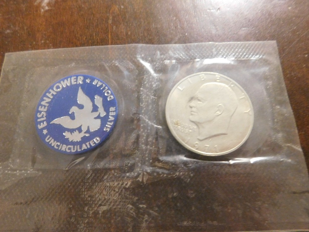 1971 EISENHOWER UNCIRCULATED SILVER DOLLAR