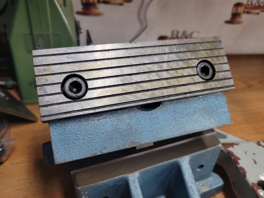 BISON 6" 2PC VISE