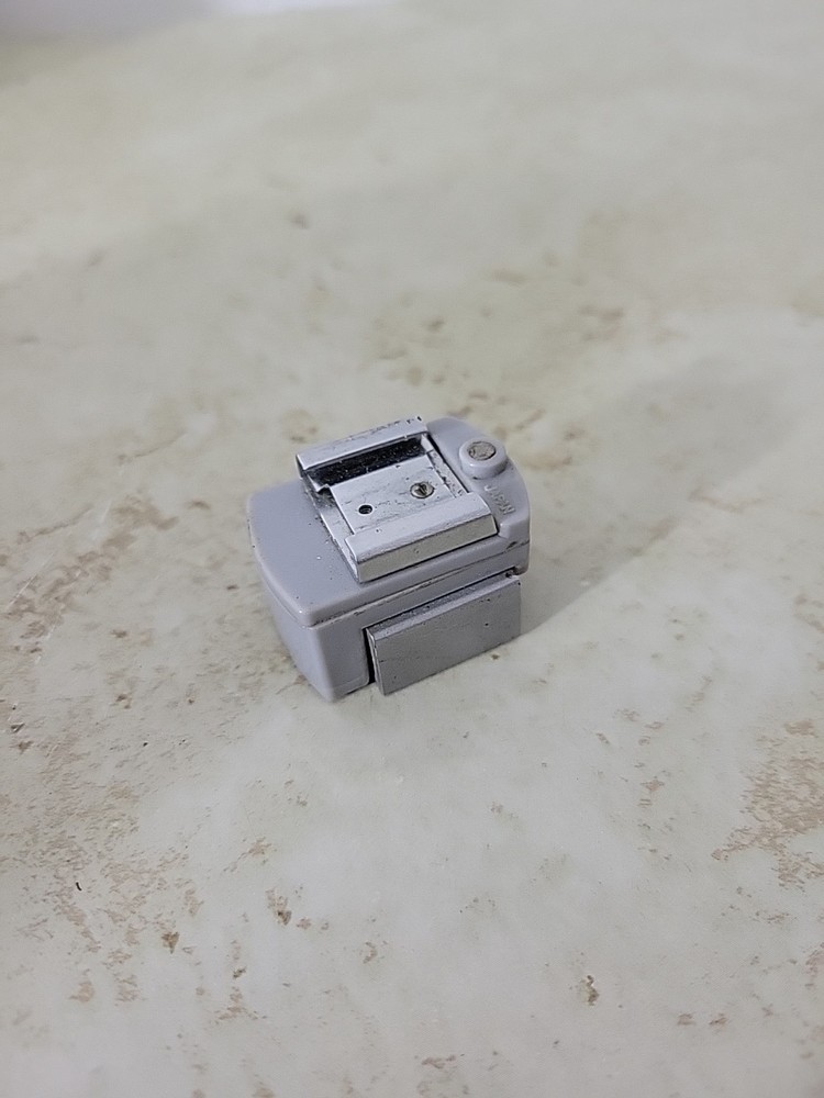 FLASH COUPLER FOR NIKON F