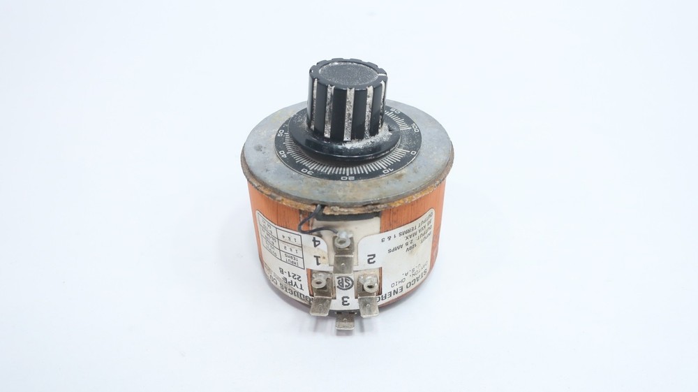 Staco 221-B Variable Transformer .33kva 120/132v-ac