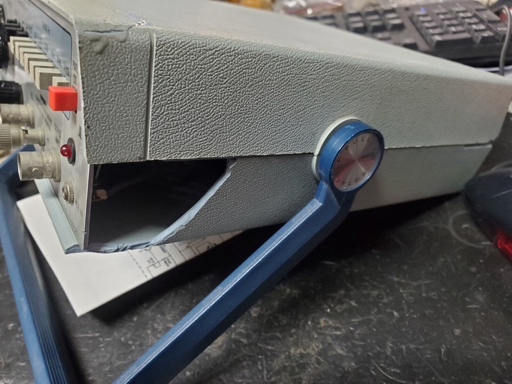 Simpson /Wavetek 420 Function Generator tested, w/schematic .1Hz to 1 MHz