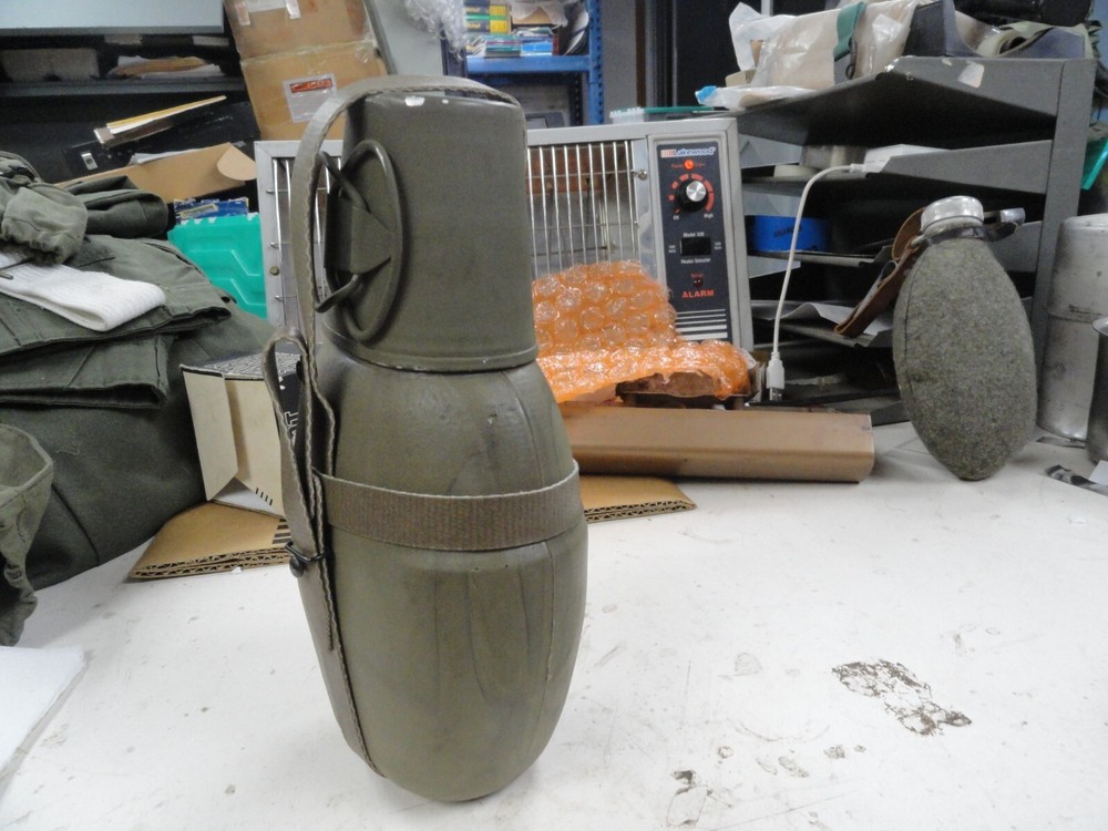 East German Canteen w/ Cup