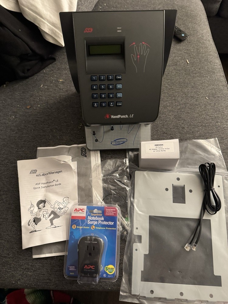 ADP HandPunch LE HP-2000 Biometric Time Clock