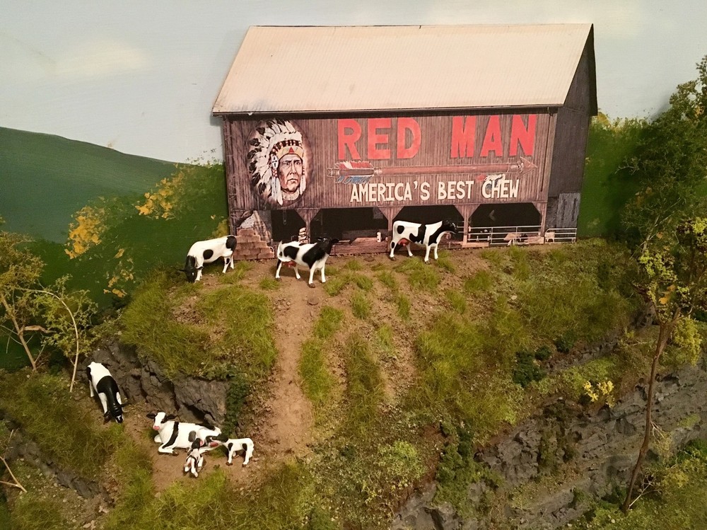 * O Scale Scratch Built "RED MAN BARN" Farm Building Front/Flat, MTH Lionel *
