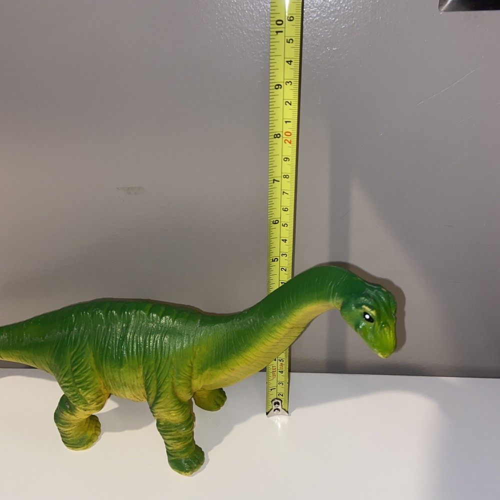 Vintage Learning Resources green yellow dinosaur Brontosaurus
