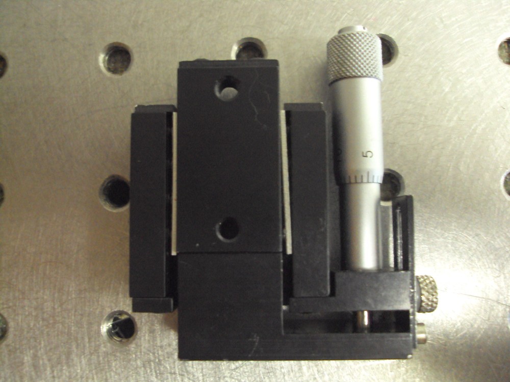 DELTRON LINEAR TRANSLATION STAGE PLATFORM LENSE OPTICS POSITIONER