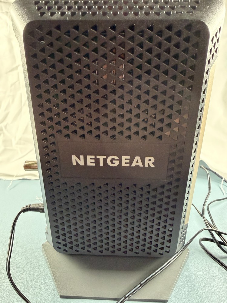NETGEAR Nighthawk CM1000 DOCSIS 3.1 Cable Modem - Powers on - Untested - VIDEO