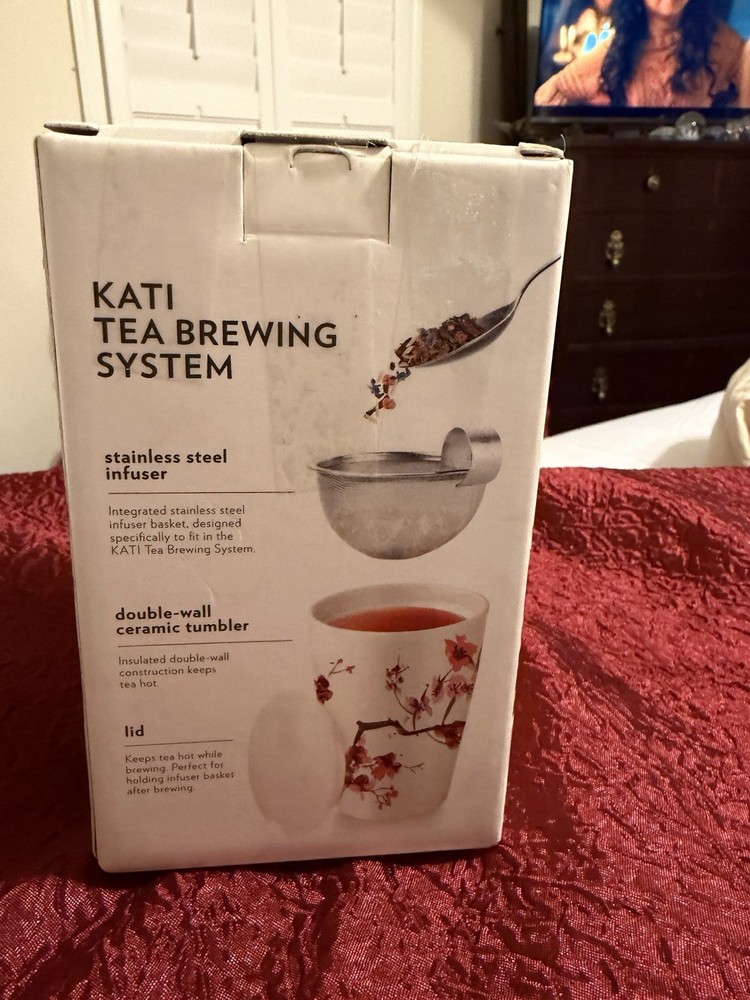 Tea Forte Kati Ceramic Steeping Cup with Infuser Brewing System - New. A 2