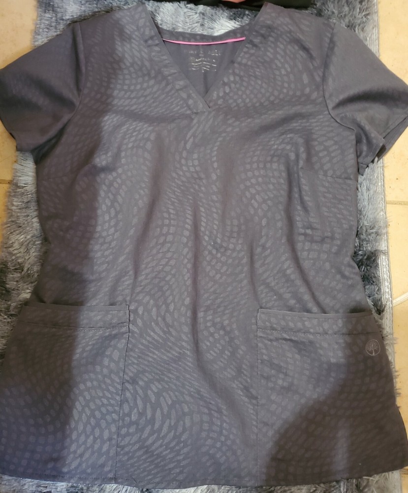 Scrub sets women