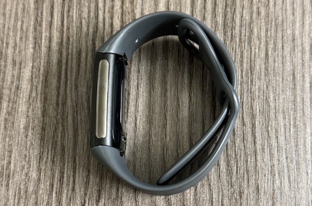 Fitbit Charge 6 Fitness Tracker Black