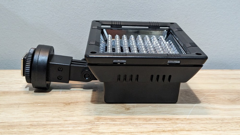 Padcaster Xp-38 Led Video Light Variable Brightness Daylight Balanced Tested