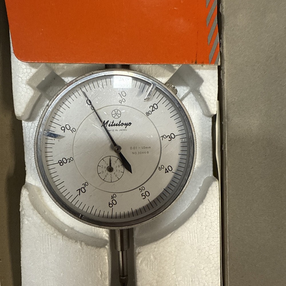 Mitutoyo #3046e Dial Indicator