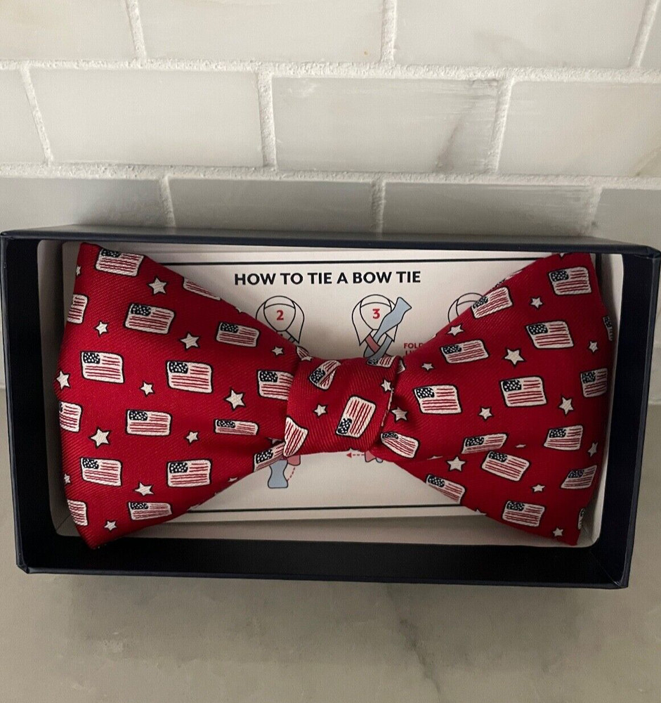 NWT Vineyard Vines Flags & Stars Red Adjustable Bow Tie One Size