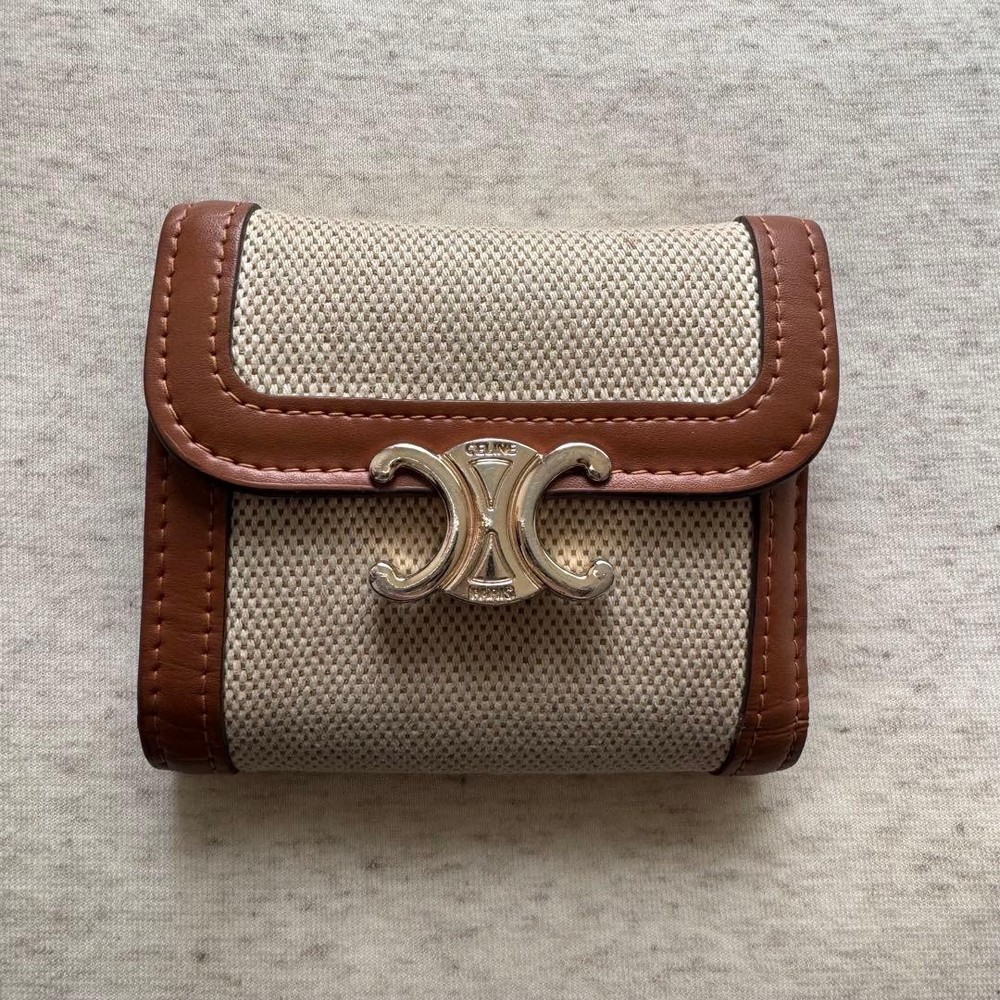 CELINE Small Flap Wallet Triomphe