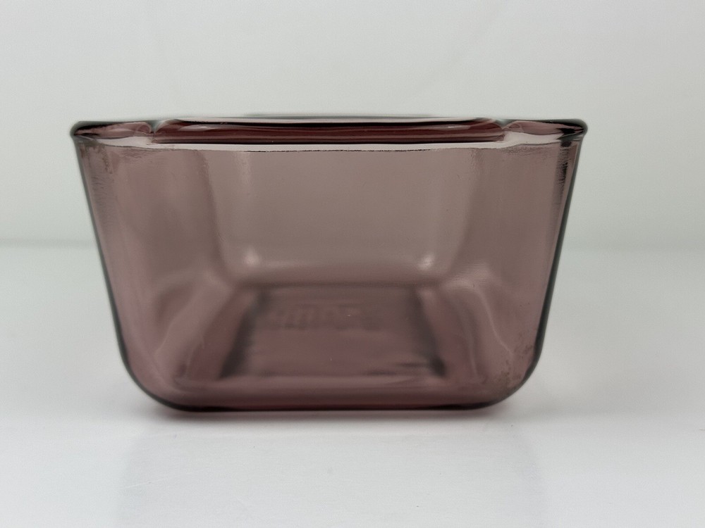 Pyrex 213-R Cranberry Rectangular 10 3/8” Casserole Loaf Pan 1.5 Qt/1.5L