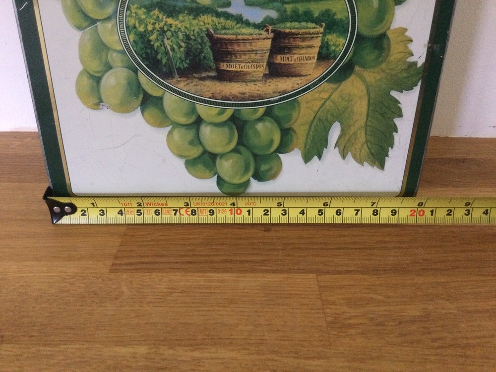EMPTY Presentation Tin Box Moët & Chandon Champagne Collectable Rare