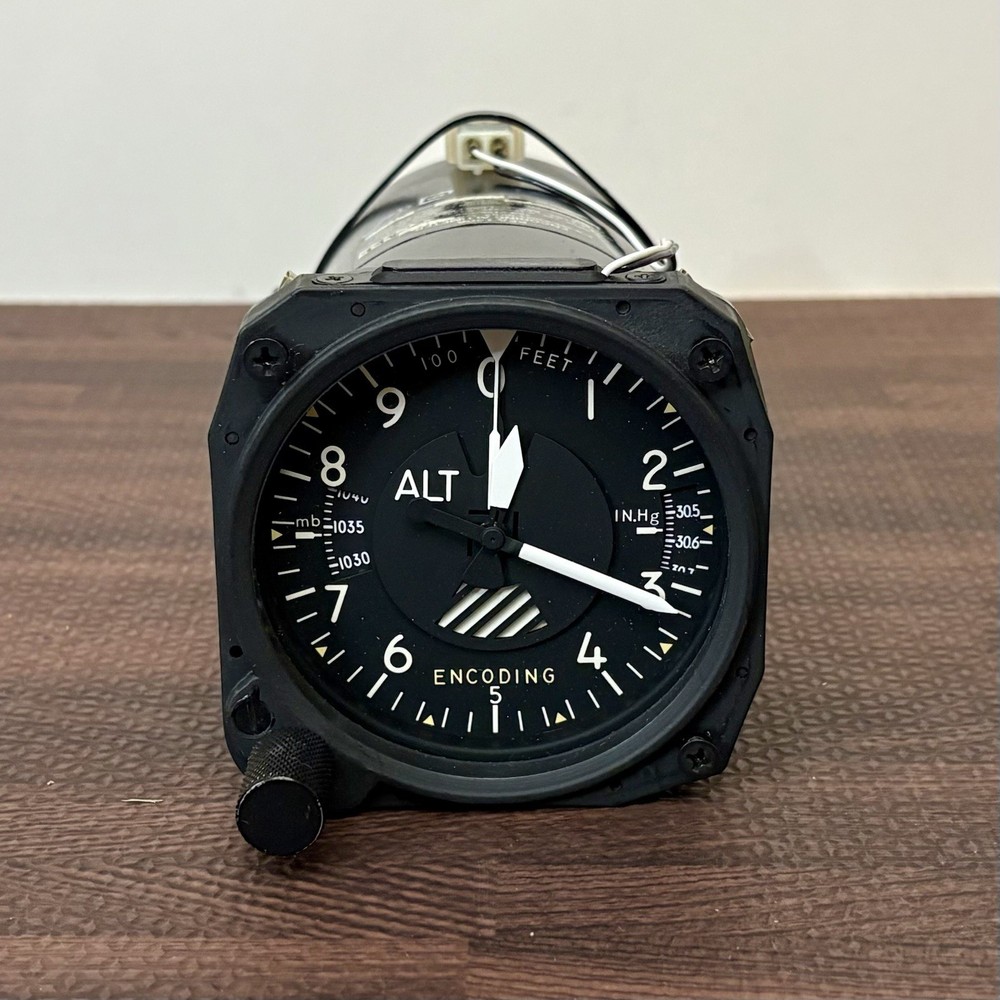 Bendix King KEA 130A Altimeter