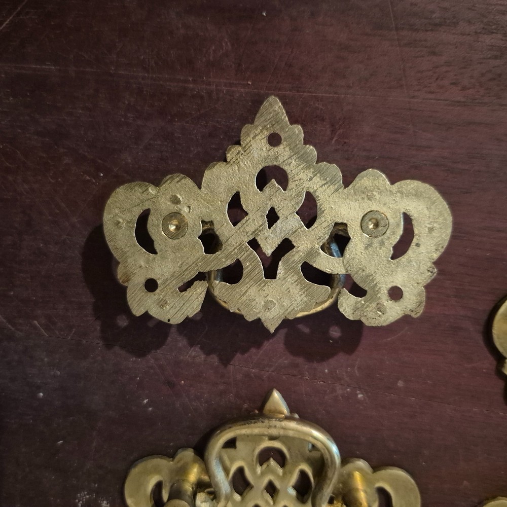 6 Brass Chippendale Drawer Pulls Reproduction Handles Pierced Bat Wing 1