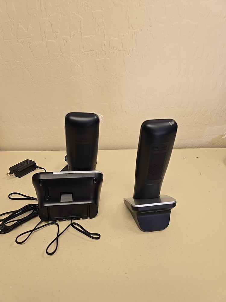 ​VTech VG231-2 Cordless Phone System - 2 Handsets - Easy to Use - Large LCD