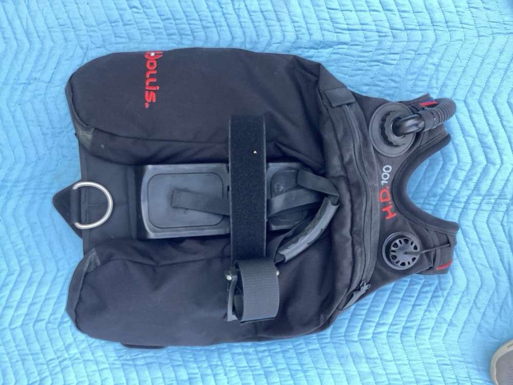 Hollis HD 100 Scuba Buoyancy Compensator BCD Medium Size