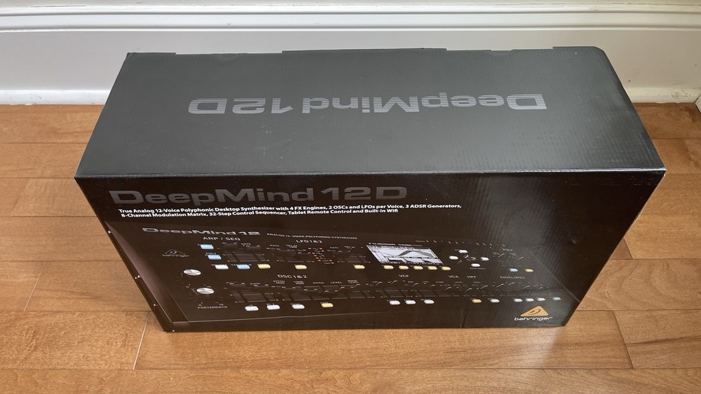 Behringer Deepmind 12D Analog 12-Voice Polyphonic Desktop Synthesizer