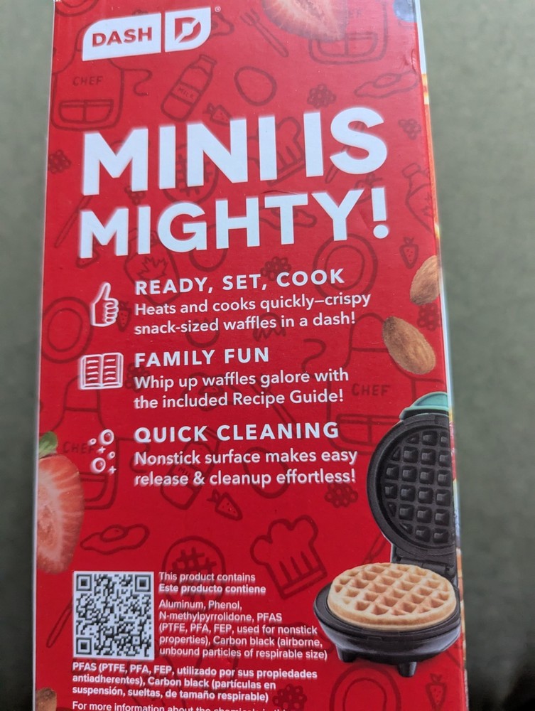 New Dash Mini Waffle Maker • 4” Non-Stick Plate