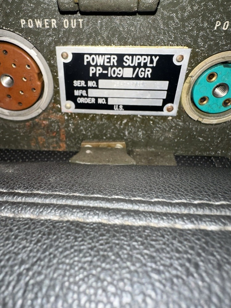 Military Radio Transciever package Table (sh)